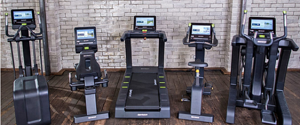 Wyposażenie klubów fitness: W jaki sprzęt fitness warto zainwestować?