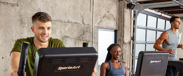 Pomożemy Ci otrzymać finansowanie na nowy sprzęt do Twojej siłowni - poznaj bliżej program “Refresh your club”