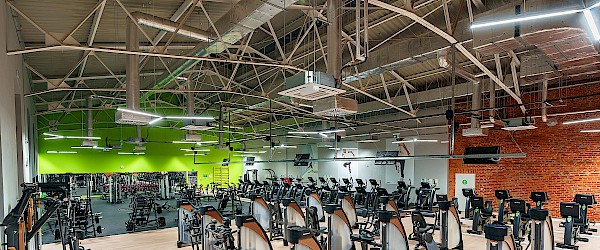 Sprzęt do siłowni o małej powierzchni - poznaj naszą linię Performance Line.